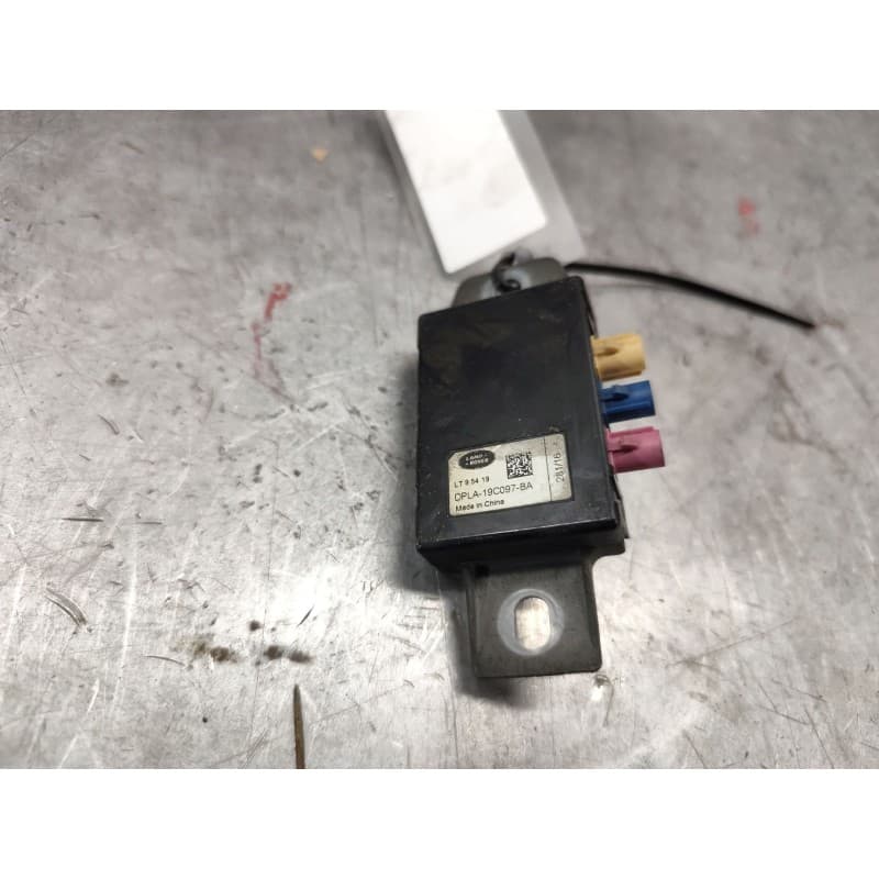 Recambio de amplificador antena para land rover range rover evoque (l538) 2.0 d referencia OEM IAM DPLA19C097BA - Blanco
