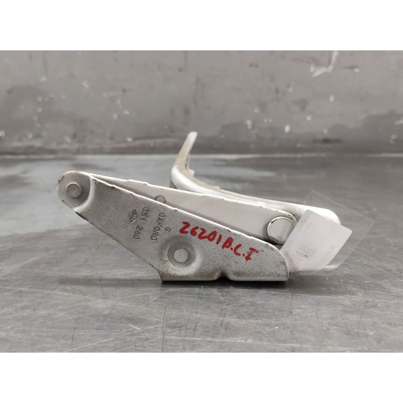 Recambio de bisagra capo izquierda para renault master ii ph. 2 doka/pr. fgst 2.5 diesel referencia OEM IAM 351280 - Blanco