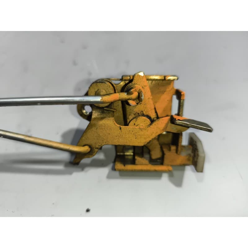 Recambio de cerradura puerta lateral izquierda para mercedes-benz axor 2-ejes 18 ton 2004 6.4 diesel (om 906 la) referencia OEM - Naranja
