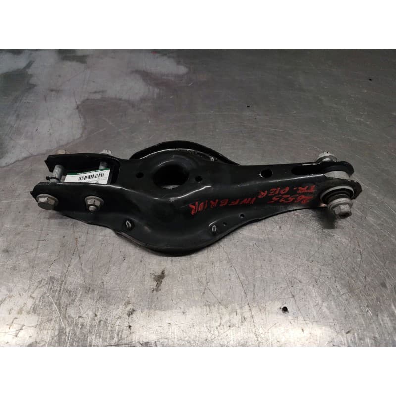 Recambio de brazo suspension inferior trasero derecho para bmw 1 (e87) 120 d referencia OEM IAM 33326792541 - Blanco