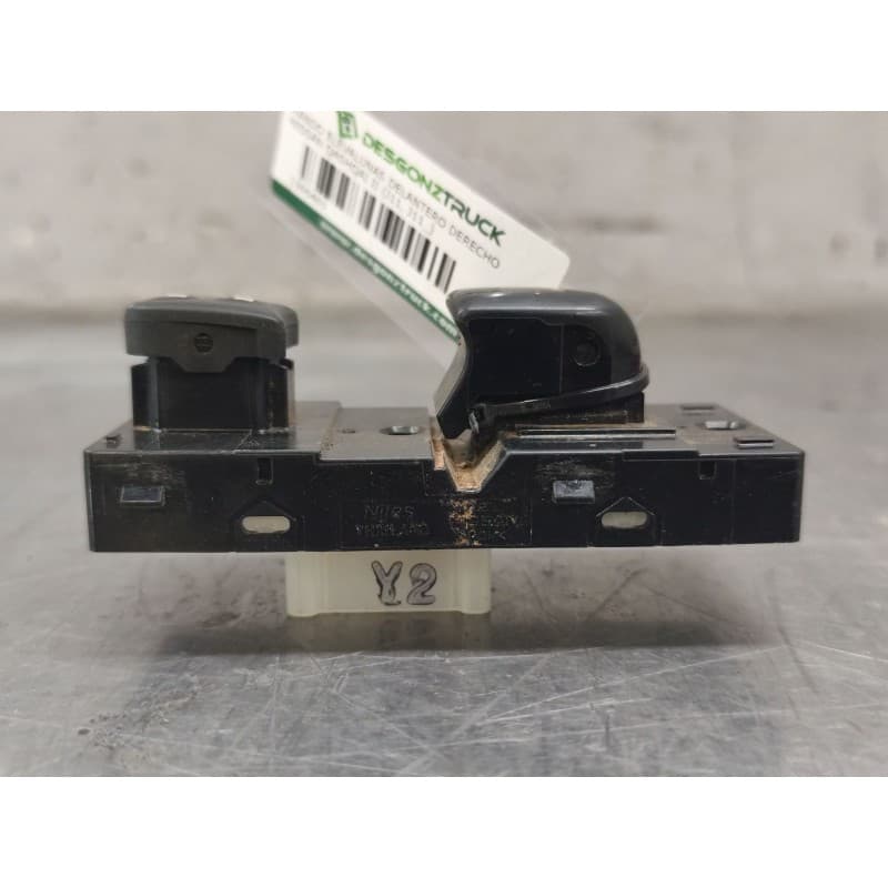 Recambio de mando elevalunas delantero derecho para nissan qashqai ii (j11, j11_) 1.5 dci referencia OEM IAM - Negro
