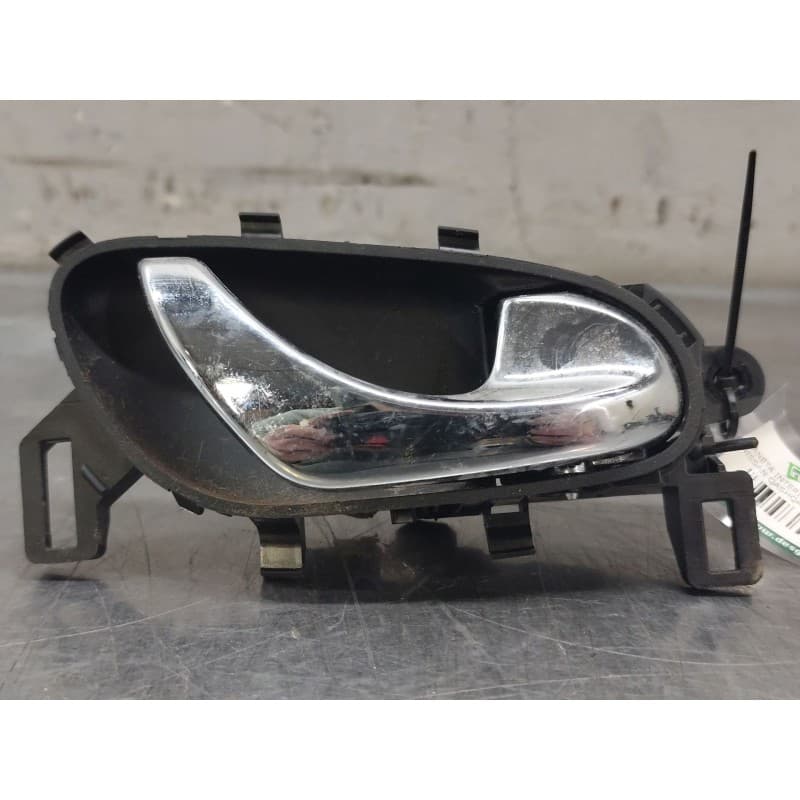 Recambio de maneta interior delantera derecha para nissan qashqai ii (j11, j11_) 1.5 dci referencia OEM IAM - Negro
