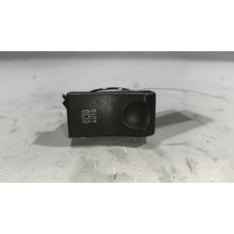 Recambio de interruptor para renault magnum ab diesel referencia OEM IAM 5010379357 - Azul