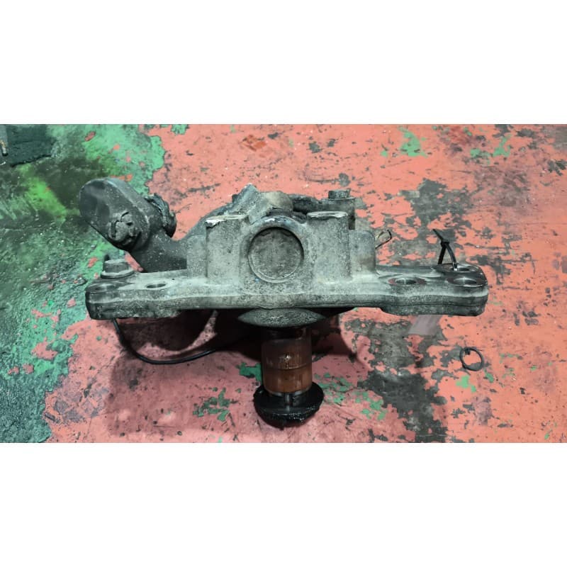 Recambio de mangueta delantera derecha para daf serie lf55 desde 06 referencia OEM IAM 1404474
