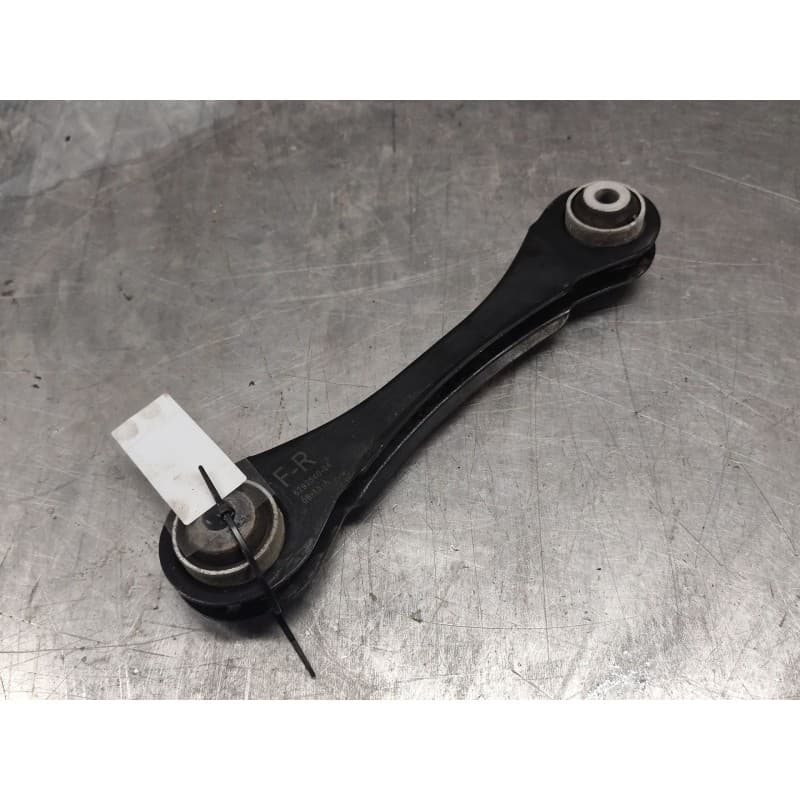 Recambio de brazo suspension superior trasero derecho para bmw 1 (e87) 120 d referencia OEM IAM 979254004 - Blanco