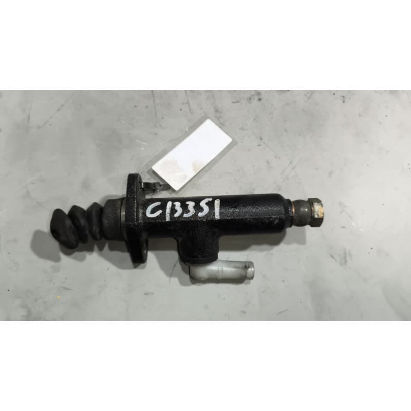 Recambio de bombin freno para nissan eco - t 135.60/100 kw/e2 chasis / 3200 / 6.0 cabina individual referencia OEM IAM M69 - Blanco