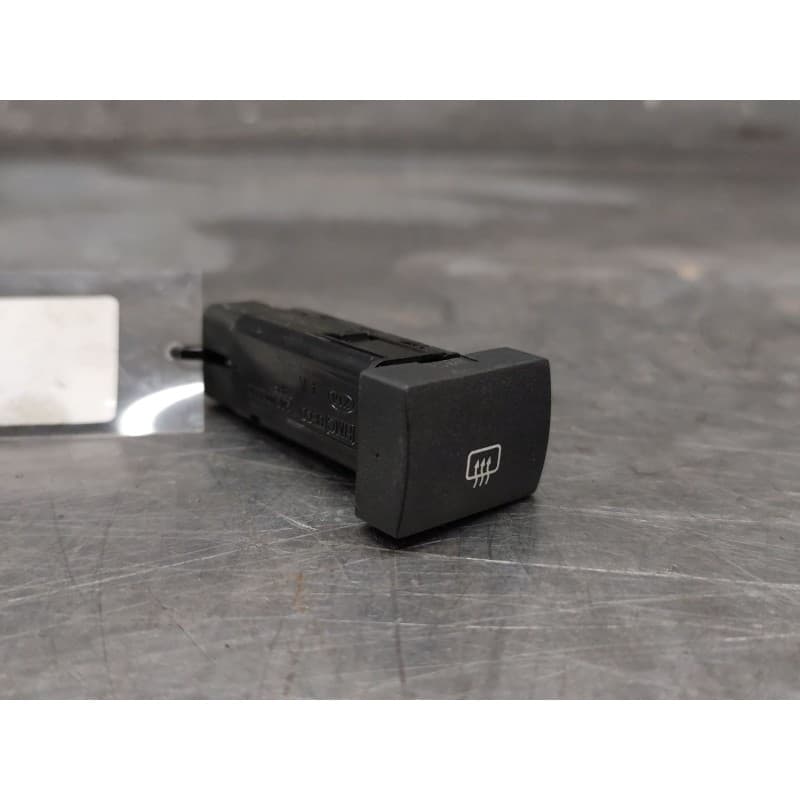 Recambio de boton antivaho para kia sorento i (jc) 2.5 crdi referencia OEM IAM - Negro