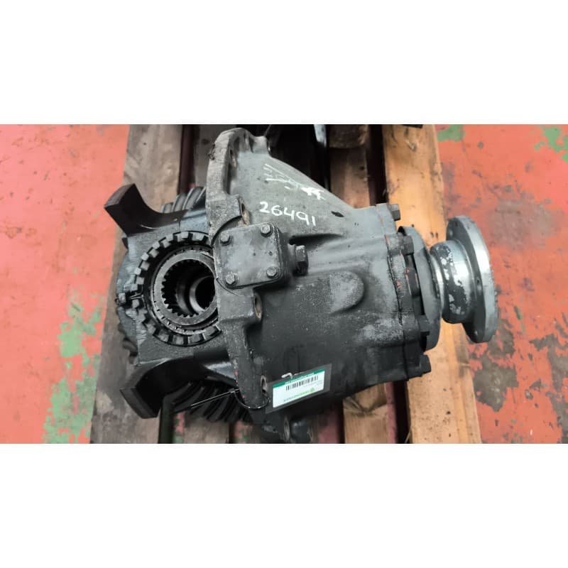 Recambio de grupo para iveco andecar iv 3 referencia OEM IAM 167E 42543464 RATIO:1//456/9X41 - Blanco
