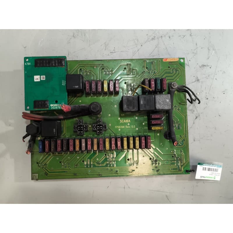 Recambio de caja reles / fusibles para scania k420 eb6x2 referencia OEM IAM 1759396 1759397 2029797 - Azul