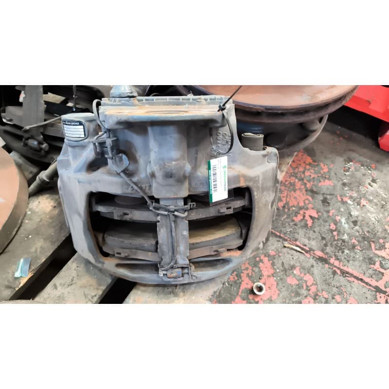 Recambio de pinza freno delantera derecha para daf xf 106 480 referencia OEM IAM 1862300 K091699 SN7443