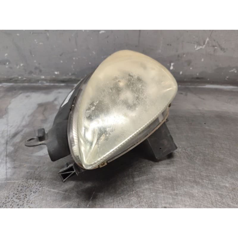 Recambio de faro izquierdo para citroën xsara picasso (n68) 2.0 hdi referencia OEM IAM 9631495180 - Gris