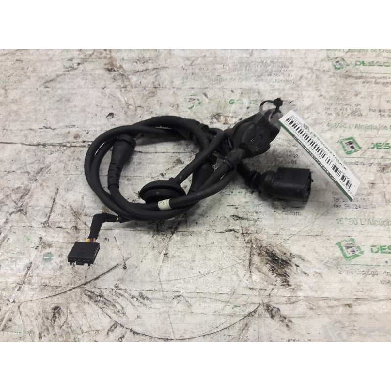 Recambio de sensor abs para audi a4 berlina (8e) 1.9 tdi (96kw) referencia OEM IAM 0265006682 DELANTERO IZQUIERDO - Gris