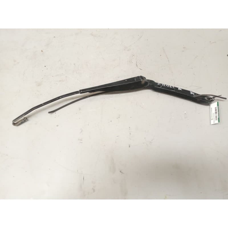Recambio de brazo limpia delantero para scania serie 4 (p/r 164 l) 15.6 diesel referencia OEM IAM 1431177 - Blanco