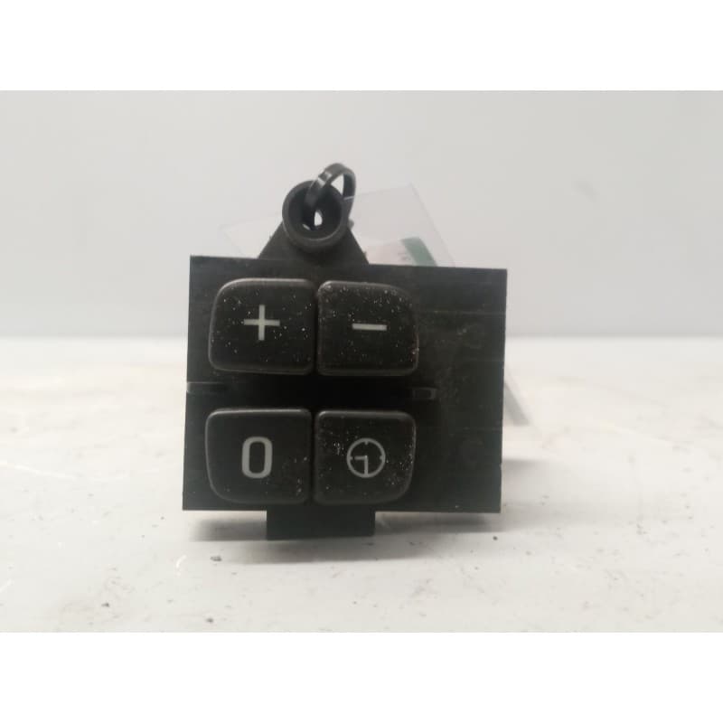 Recambio de interruptor para scania p,g,r,t - series g 440, r 440 referencia OEM IAM 1789934 - Azul