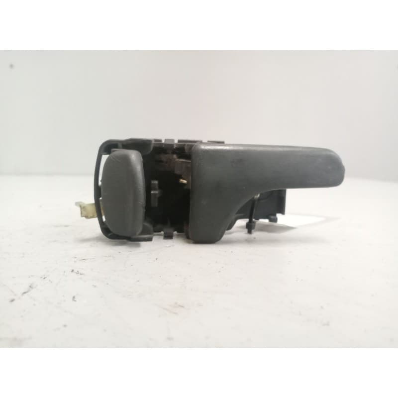 Recambio de maneta interior delantera derecha para nissan atleon referencia OEM IAM 806700X000 - Azul