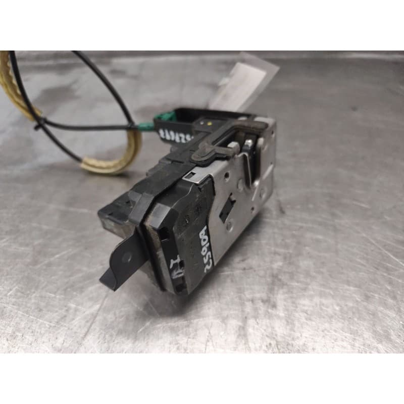 Recambio de cerradura puerta delantera izquierda para opel astra h gtc (a04) 1.6 (l08) referencia OEM IAM 13210748 - Plata