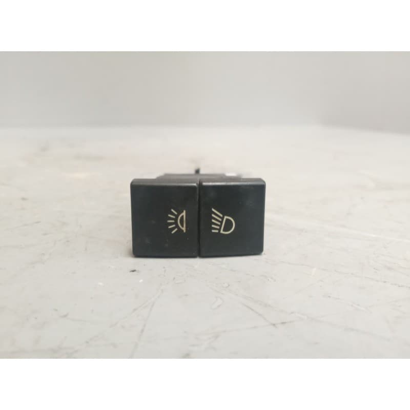 Recambio de interruptor para iveco stralis (as) 12.9 diesel referencia OEM IAM 5802083279 - Blanco