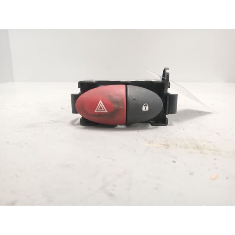Recambio de warning para renault master iii caja/chasis (ev, hv, uv) 2.3 dci 135 rwd (hv0n, uv0n) referencia OEM IAM - Blanco