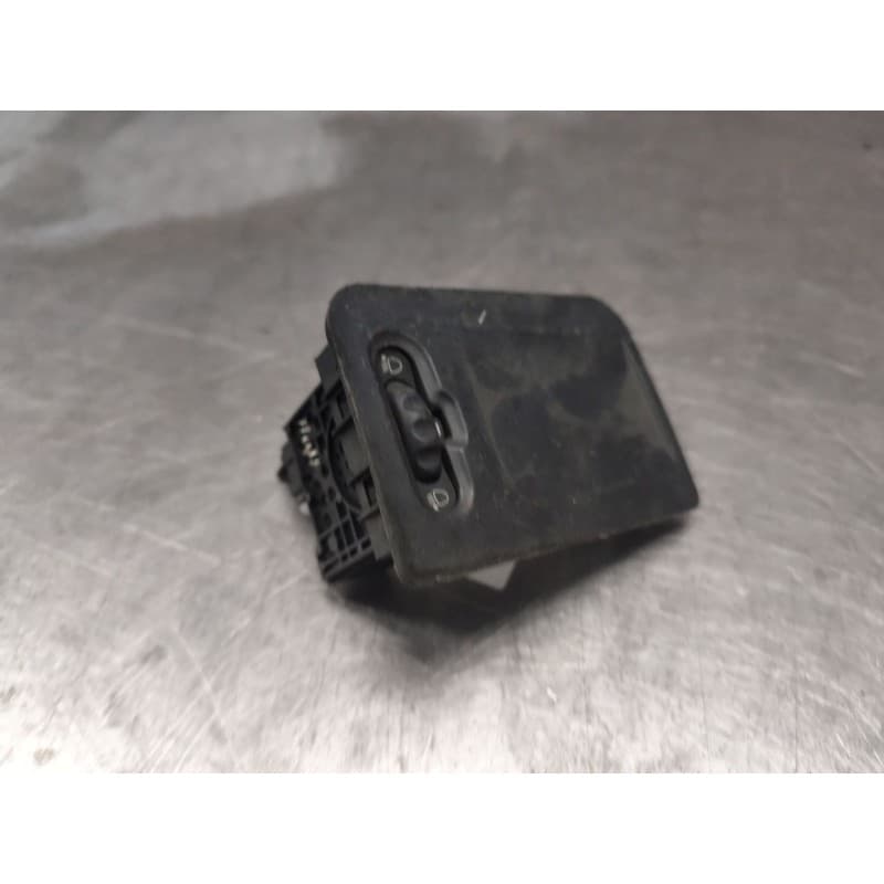 Recambio de mando regulador de faros para renault clio ii fase ii (b/cb0) authentique referencia OEM IAM 8200060042 - Blanco