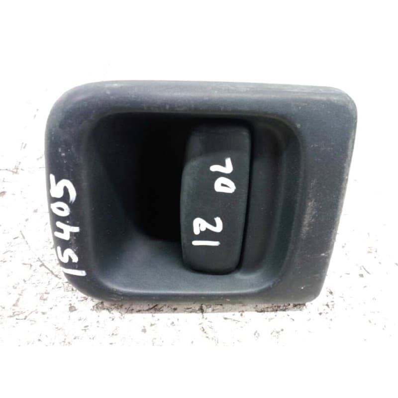 Recambio de maneta exterior delantera izquierda para renault master desde '98 referencia OEM IAM 7700352488 - Blanco