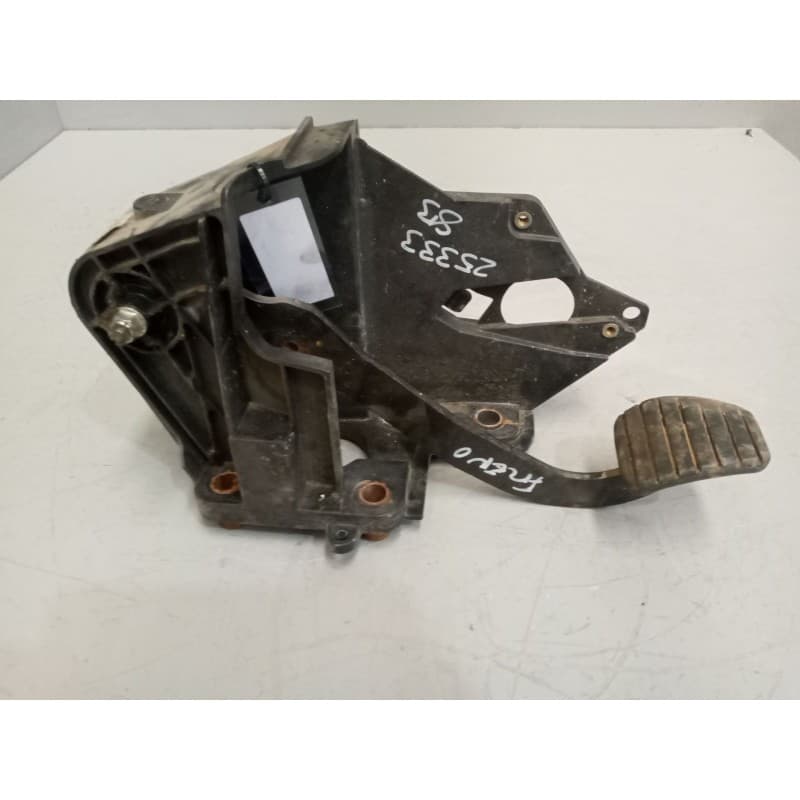 Recambio de pedal freno para renault master iii caja/chasis (ev, hv, uv) 2.3 dci 135 rwd (hv0n, uv0n) referencia OEM IAM 3609028 - Blanco