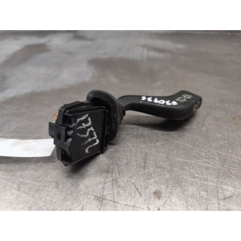 Recambio de mando limpia para opel agila básico referencia OEM IAM 9 PINS
