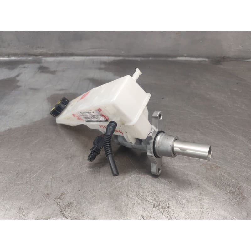 Recambio de bomba freno para toyota proace city furgoneta/monovolumen (bpz_) 1.5 d-4d 100 (bpzmd) referencia OEM IAM 9805232280 - Blanco