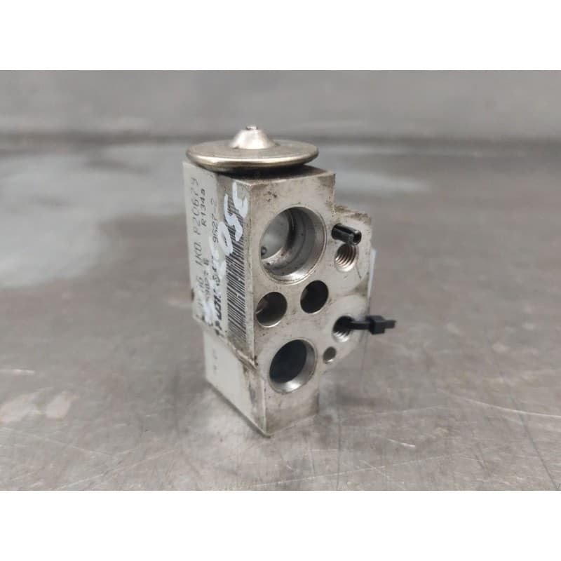 Recambio de valvula expansion para audi a3 (8p) 1.9 tdi ambiente referencia OEM IAM 1K0820679 - Azul