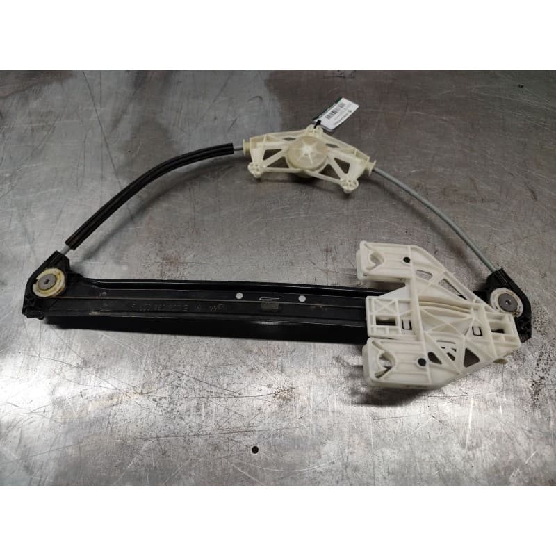 Recambio de elevalunas trasero derecho para audi a3 (8v1, 8vk) 2.0 tdi quattro referencia OEM IAM 8V4839462 - Azul
