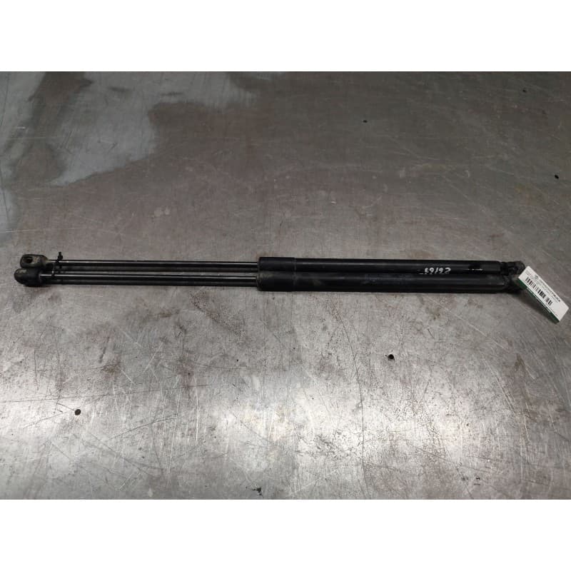 Recambio de amortiguadores maletero / porton para ford focus iii 1.0 ecoboost referencia OEM IAM BM51A406A1AE - Negro