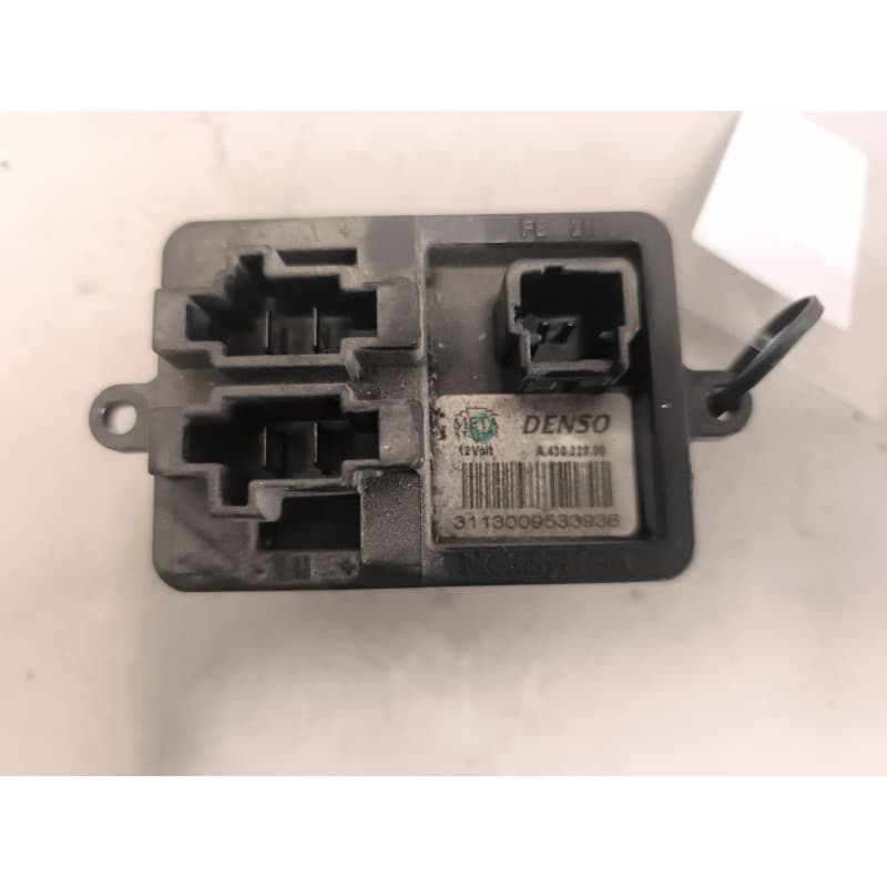 Recambio de resistencia calefaccion para iveco daily v caja/chasis 35c15, 35s15, 40c15, 45c15, 50c15, 60c15, 65c15, 70c15 refere - Blanco
