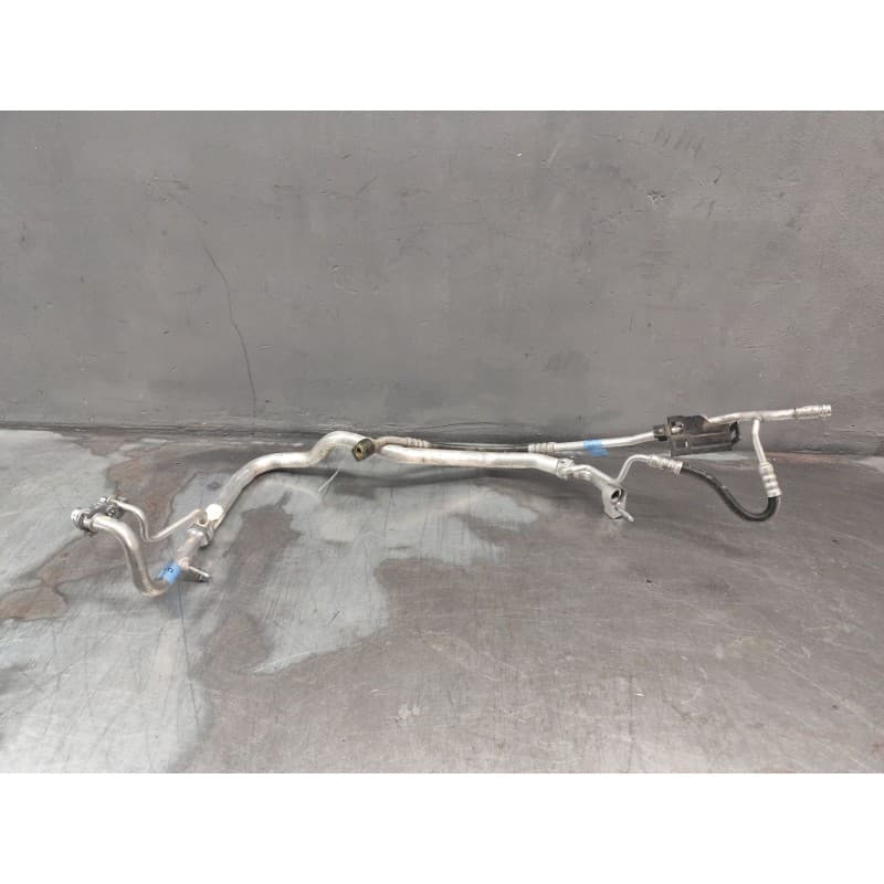 Recambio de tubos aire acondicionado para ford focus iii 1.0 ecoboost referencia OEM IAM F1F119D567AB - Negro