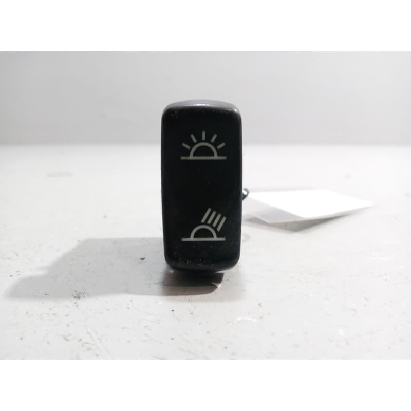 Recambio de interruptor para scania serie p/g/r (c-clase) 15.6 diesel referencia OEM IAM 1459832 - Blanco