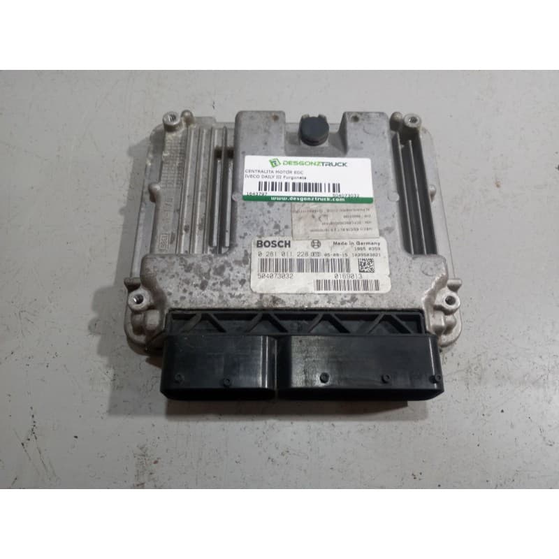 Recambio de centralita motor edc para iveco daily iii furgoneta 65 c 17 referencia OEM IAM 504073032 0281011228