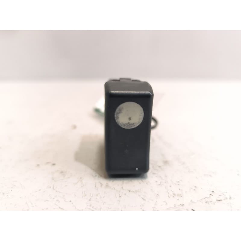 Recambio de interruptor para renault hr 340.18 / 26 premium e2 fg mod. 340.26 6x2 249 kw corto referencia OEM IAM - Plata