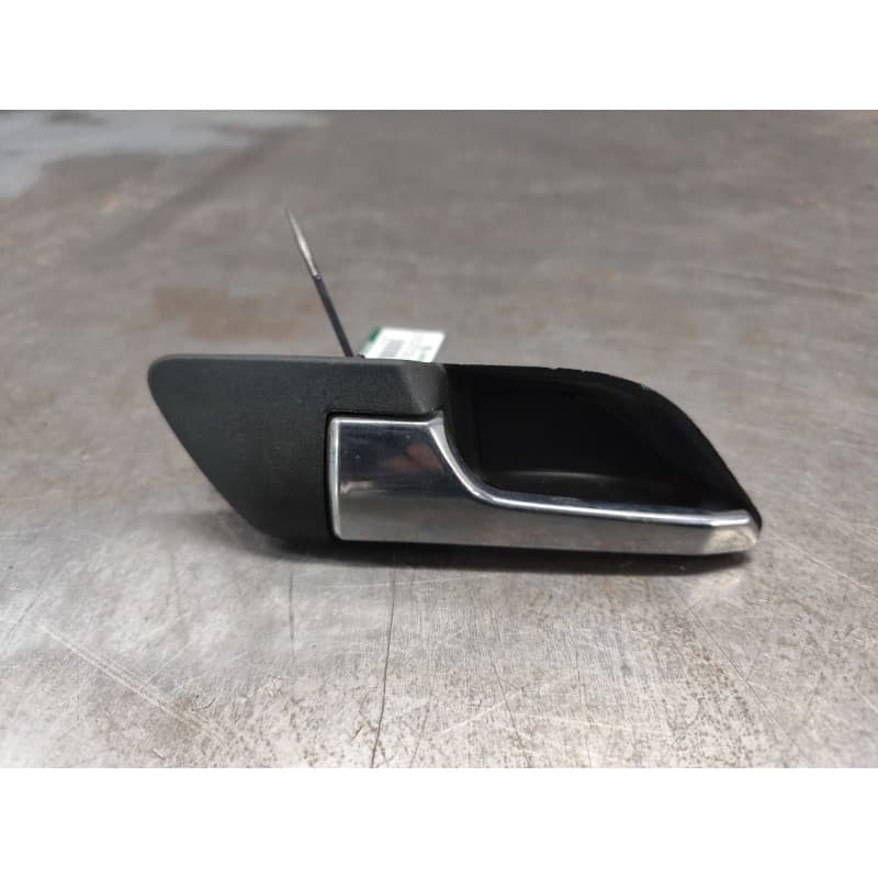 Recambio de maneta interior delantera izquierda para opel astra h berlina 1.7 16v cdti referencia OEM IAM - Gris