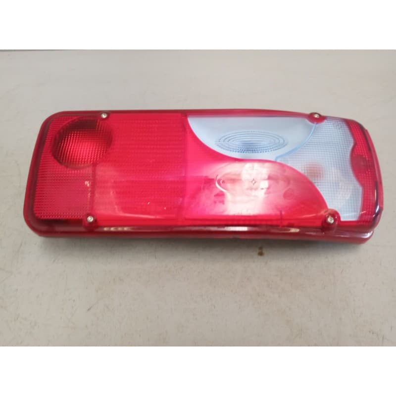 Recambio de piloto trasero izquierdo para man tg - l 12.240 12.240 chasis lx referencia OEM IAM 81252256550