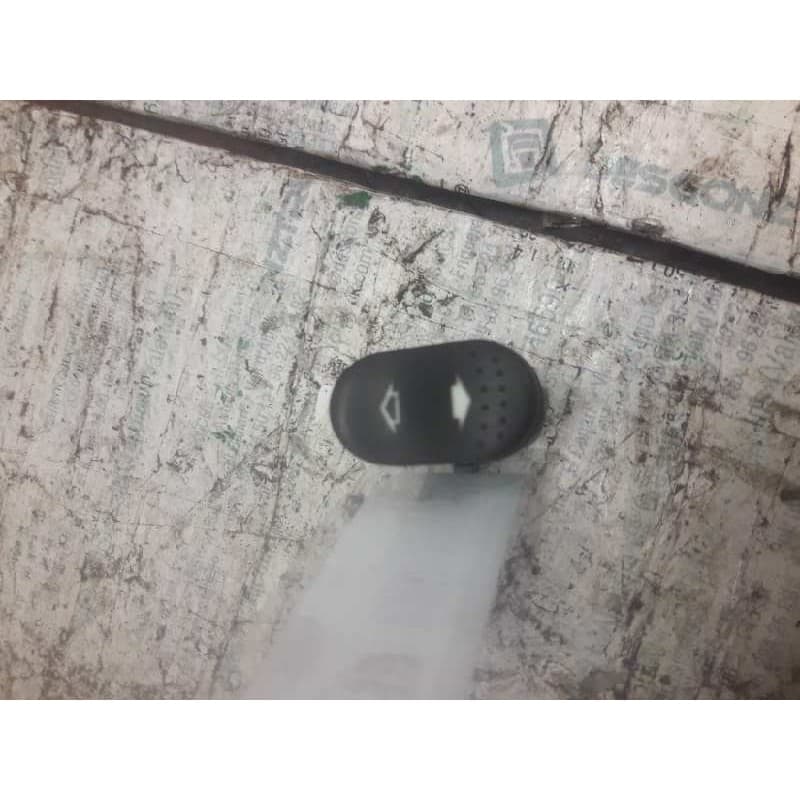 Recambio de mando elevalunas delantero izquierdo para ford transit caja cerrada '06 ft 350 l (largo) pkw (turismo) referencia OE - Blanco