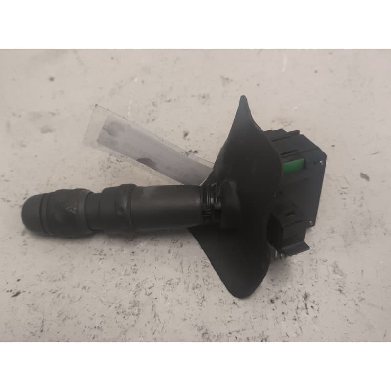 Recambio de mando limpia para iveco daily iii autobús 40 c 11, 50 c 11 referencia OEM IAM 42535373 - Blanco