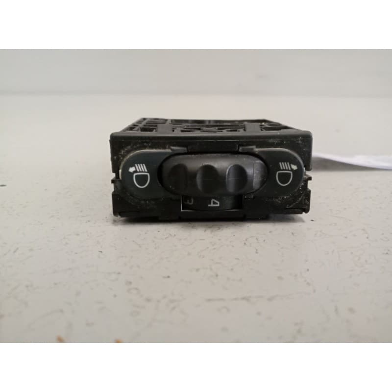 Recambio de mando regulador de faros para renault master iii caja/chasis (ev, hv, uv) 2.3 dci 135 rwd (hv0n, uv0n) referencia OE - Blanco