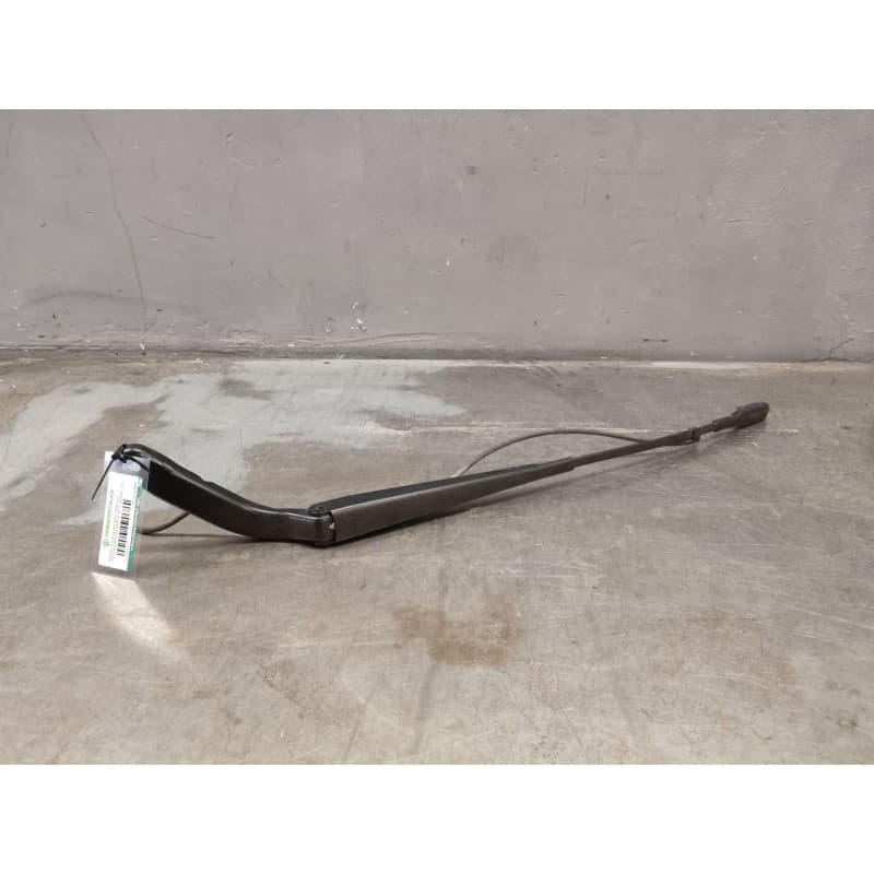 Recambio de brazo limpia delantero derecho para volkswagen crafter 30-50 furgoneta (2e_) 2.0 tdi referencia OEM IAM A0018205944 - Blanco