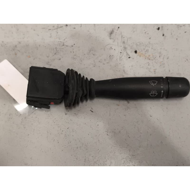 Recambio de mando intermitentes para nissan eco - t 135.60/100 kw/e2 chasis / 2800 / 6.0 cabina individual referencia OEM IAM
