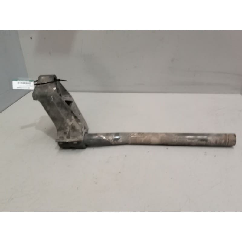 Recambio de soporte guardabarros trasero para daf serie xf106 referencia OEM IAM 1371224 - Blanco