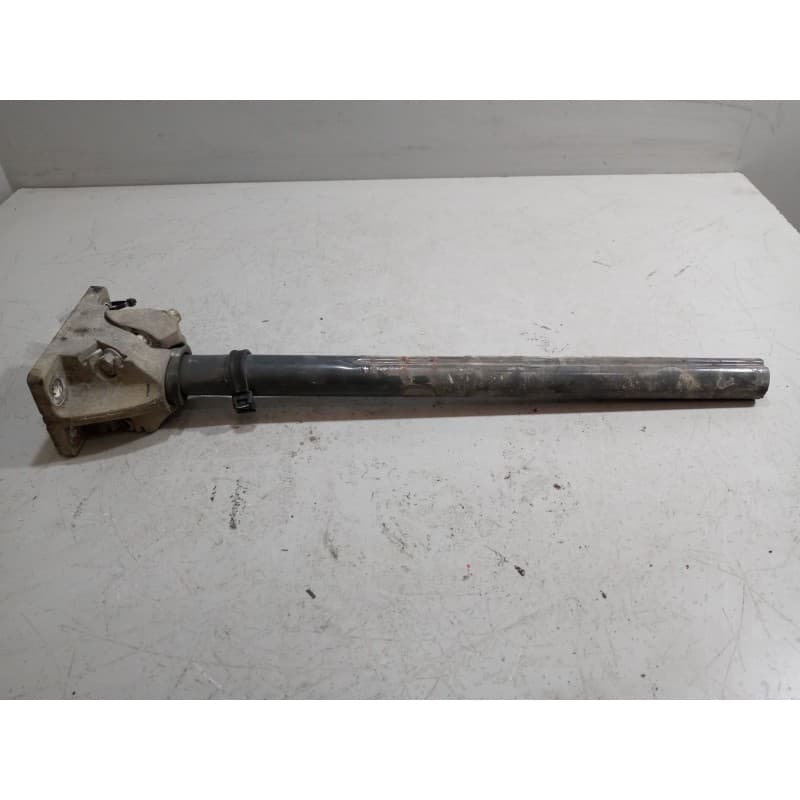 Recambio de soporte guardabarros trasero para renault serie t 10.8 diesel referencia OEM IAM 21213202 21213203 - Blanco