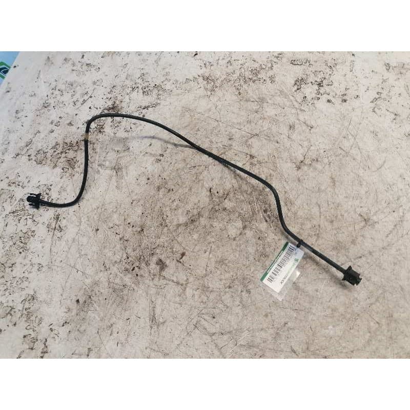 Recambio de tubo para peugeot 208 style referencia OEM IAM RADIADOR AGUA