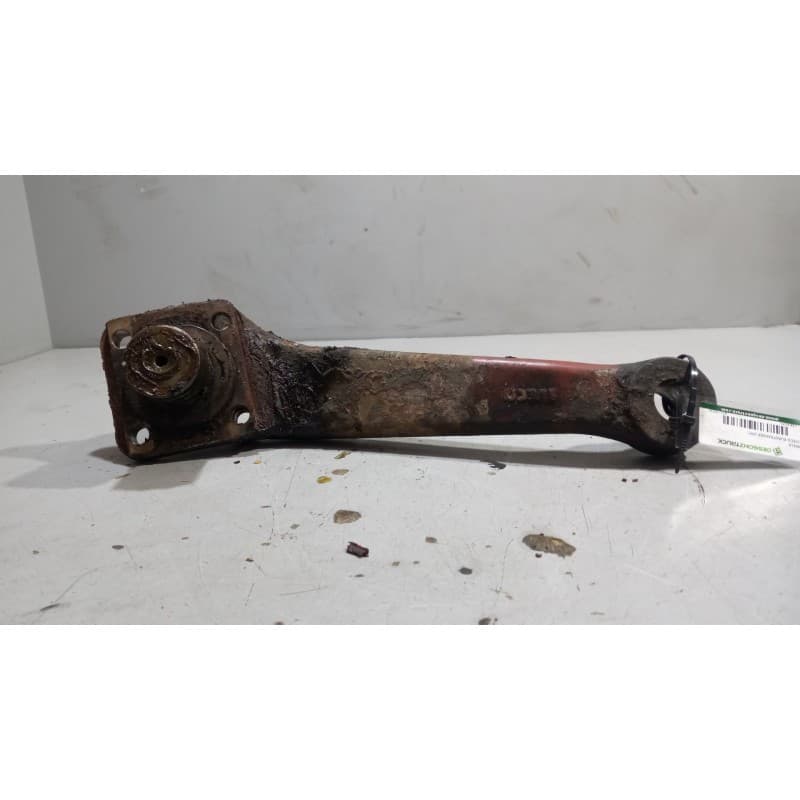 Recambio de biela para iveco eurotrakker (mp) 7.8 diesel referencia OEM IAM 42115530 BIELA DIRECCION DERECHA - Blanco