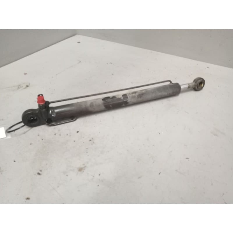 Recambio de brazo elevacion cabina para daf serie lf45 desde 01 5.9 diesel referencia OEM IAM afra195 019502 - Blanco