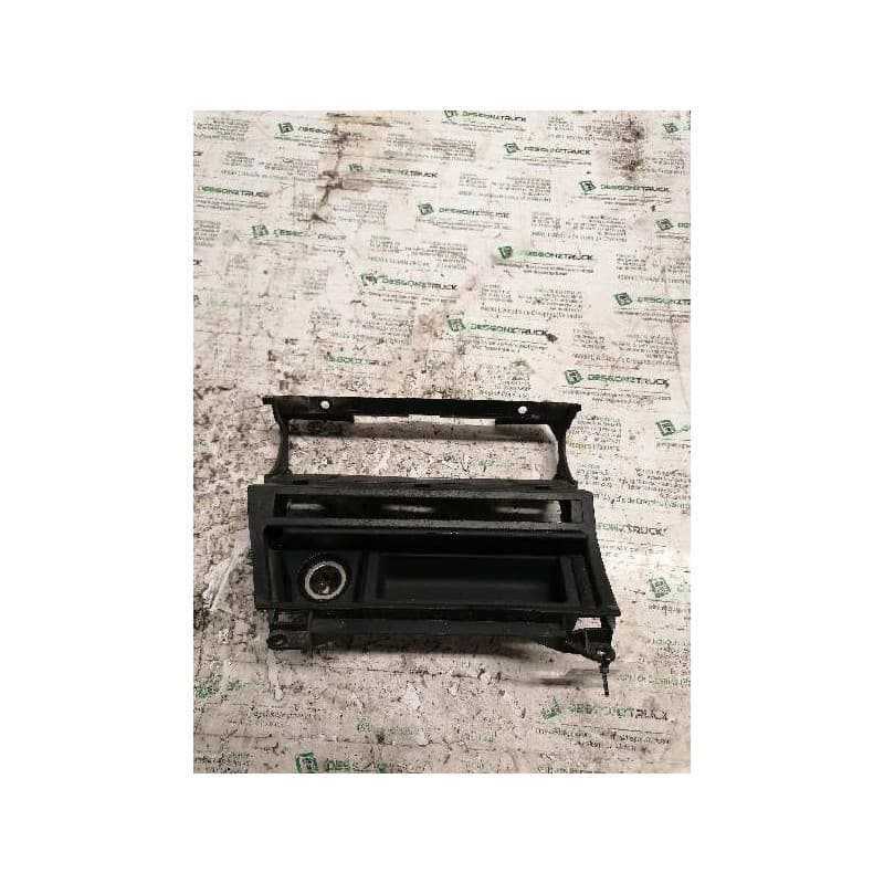 Recambio de cenicero para bmw serie 3 compact (e46) 2.0 16v referencia OEM IAM 51168268887A