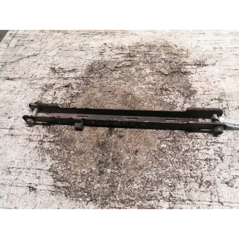 Recambio de brazo suspension inferior trasero derecho para volvo xc70 2.4 d awd ocean race referencia OEM IAM