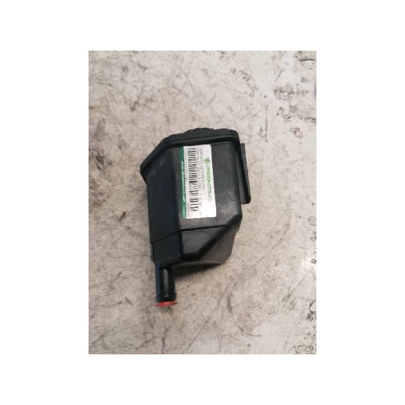Recambio de deposito de direccion para chrysler 300 c 3.0 crd referencia OEM IAM 04782345AC - Gris